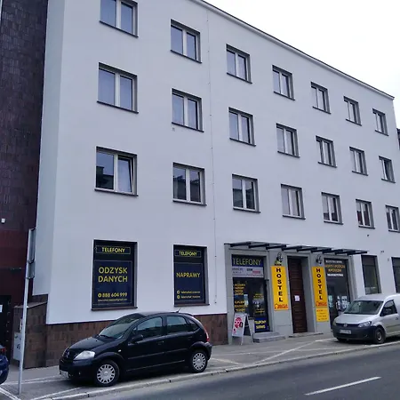 Hostel Omega-3